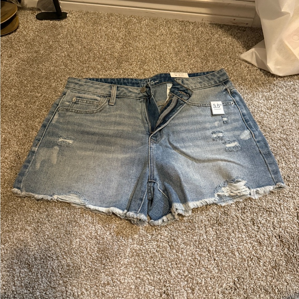 💙4 for $30💙 Time and Tru Blue Jean Shorts with Frayed Hem